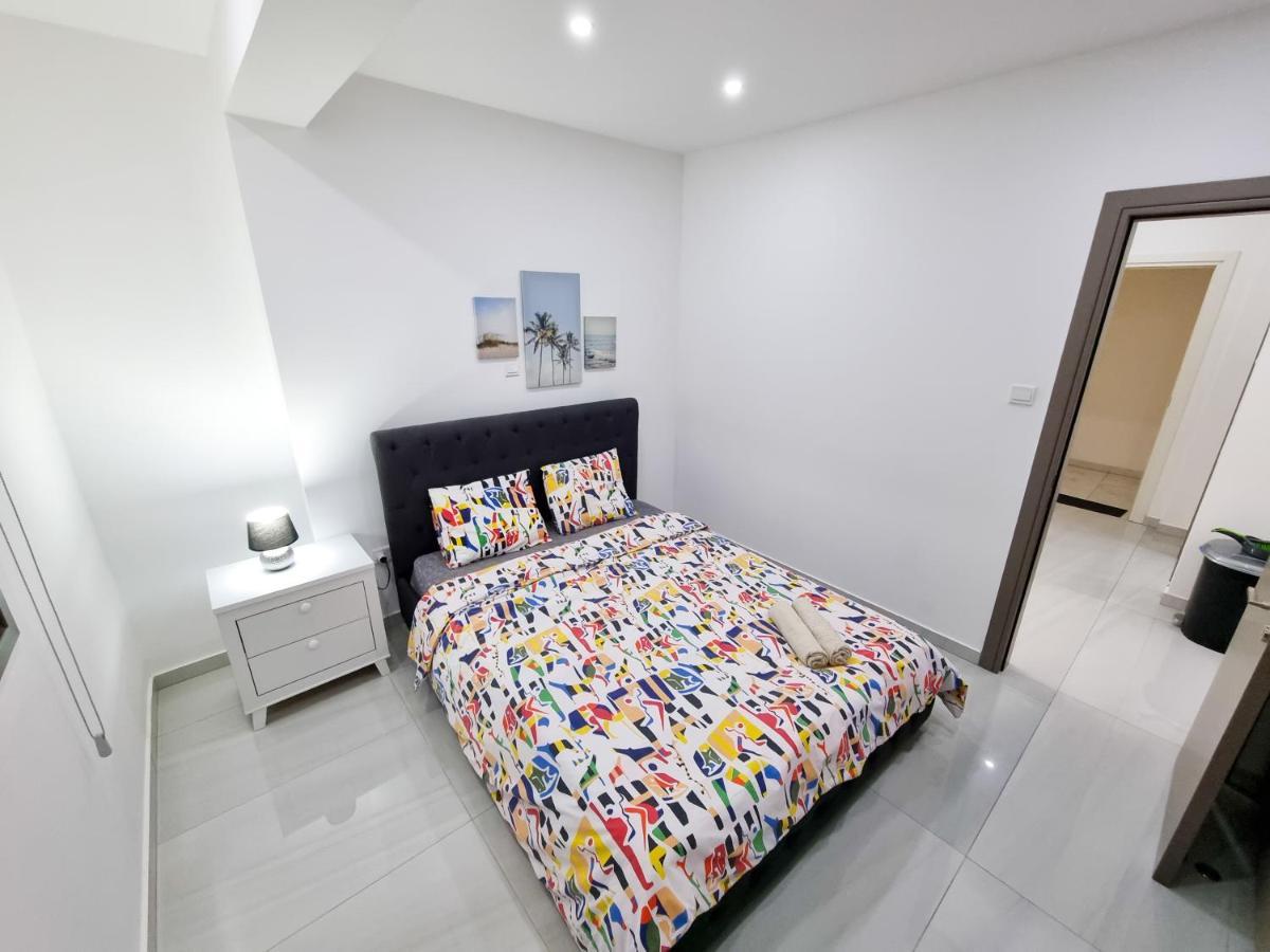 Sea La Vie Seaview Apartment لارنكا المظهر الخارجي الصورة