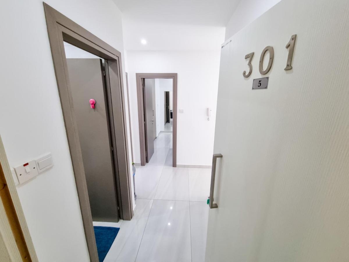 Sea La Vie Seaview Apartment لارنكا المظهر الخارجي الصورة